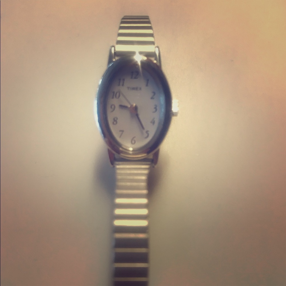 Timex T21902 Women’s Watch